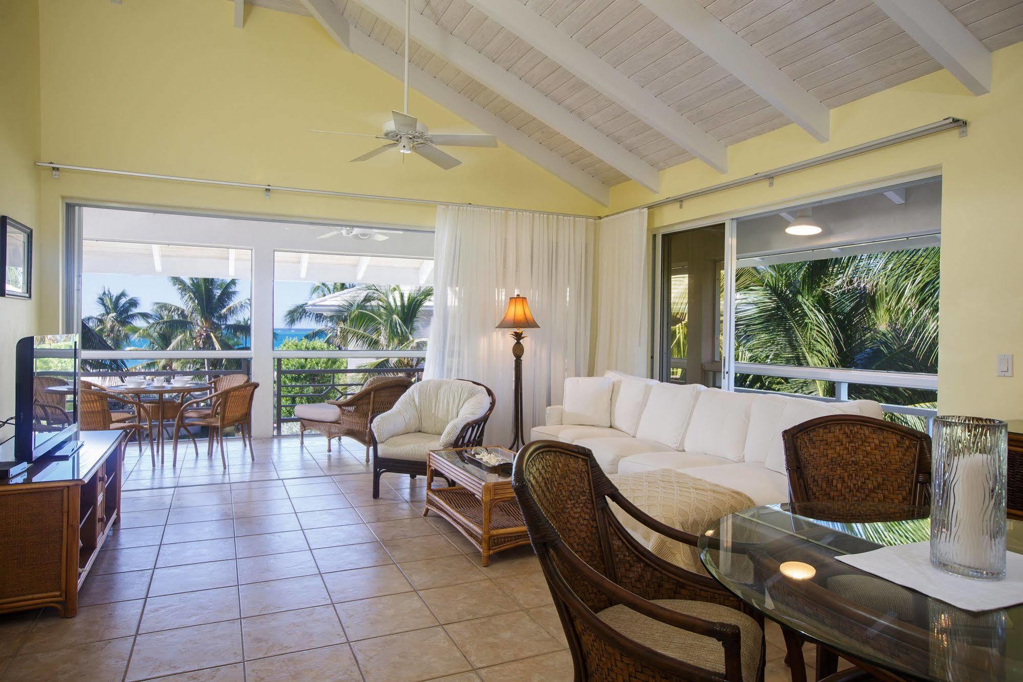Ocean Club West Resort Grace Bay Extérieur photo